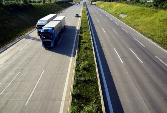 servicio de transporte terrestre